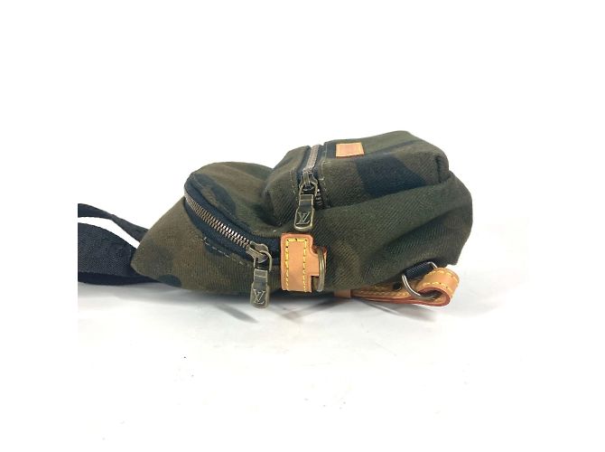 Louis Vuitton Camouflage Nano Rucksack Charm Grün - Ansicht 4