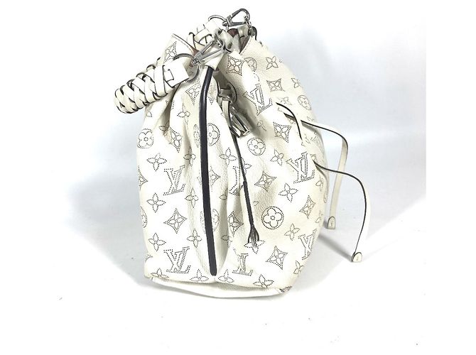 Borsa Louis Vuitton Monogram Mahina Muria Bianco - vista 5
