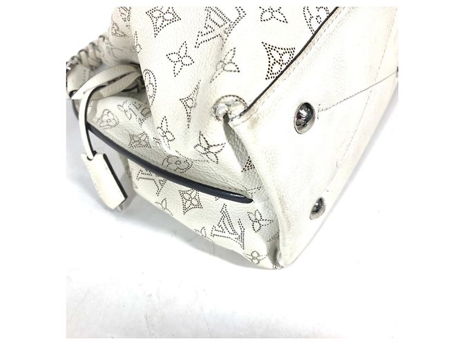 Borsa Louis Vuitton Monogram Mahina Muria Bianco - vista 8