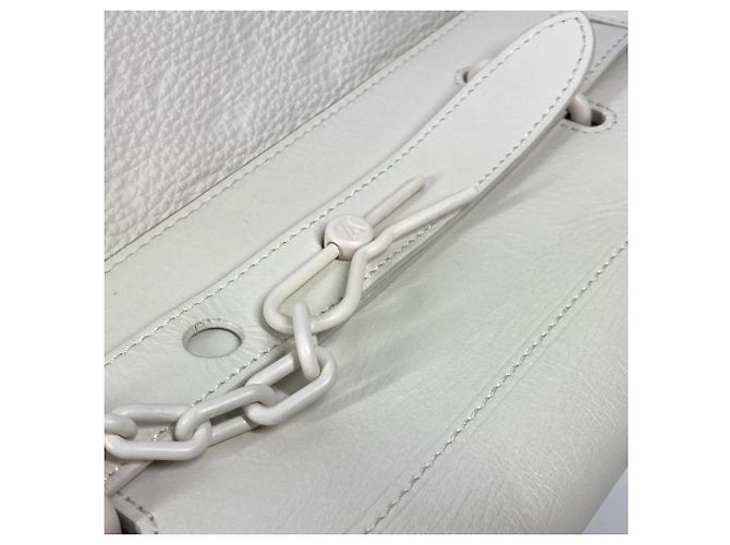 Borsa Tote Steamer PM in Taurillon Monogram Louis Vuitton Bianco - vista 10
