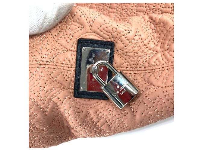 Borsa Tote Hobo PM Antia Monogramma Louis Vuitton Nero Rosa - vista 13