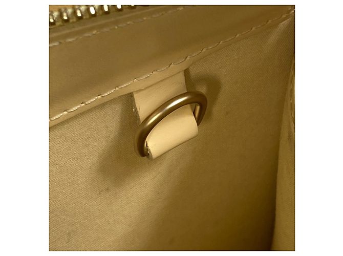 Borsa Tote Louis Vuitton Epi Croisette PM Giallo - vista 16