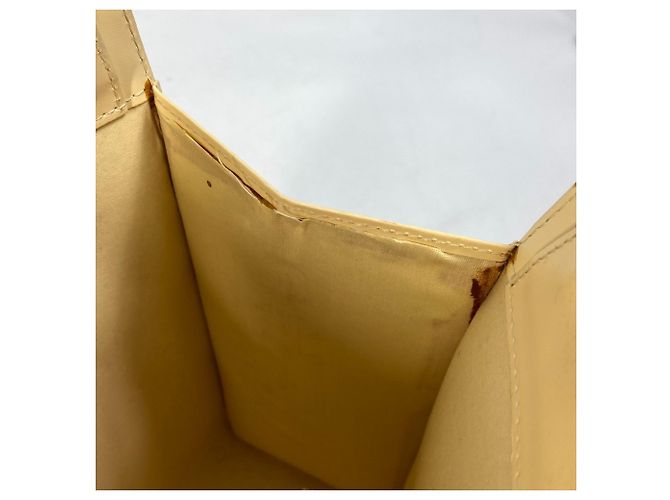 Borsa Tote Louis Vuitton Epi Croisette PM Giallo - vista 18