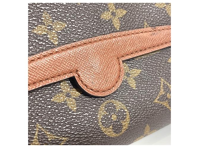 Belt Bag Monogram Arche Louis Vuitton Marrone - vista 7