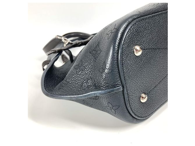 Borsa Girolata in Mahina Monogram Louis Vuitton Nero - vista 7