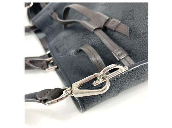 Borsa Girolata in Mahina Monogram Louis Vuitton Nero - vista 8