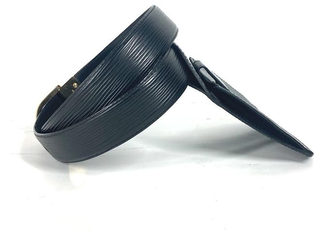 Belt Bag Sherwood Epi Louis Vuitton Nero - vista 3