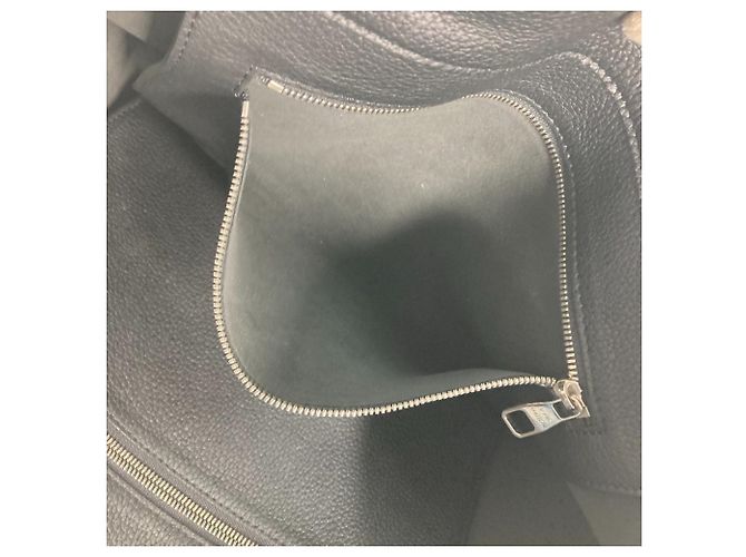 Borsa a Spalla Cabas Voyage M50086 di Louis Vuitton Nero - vista 16