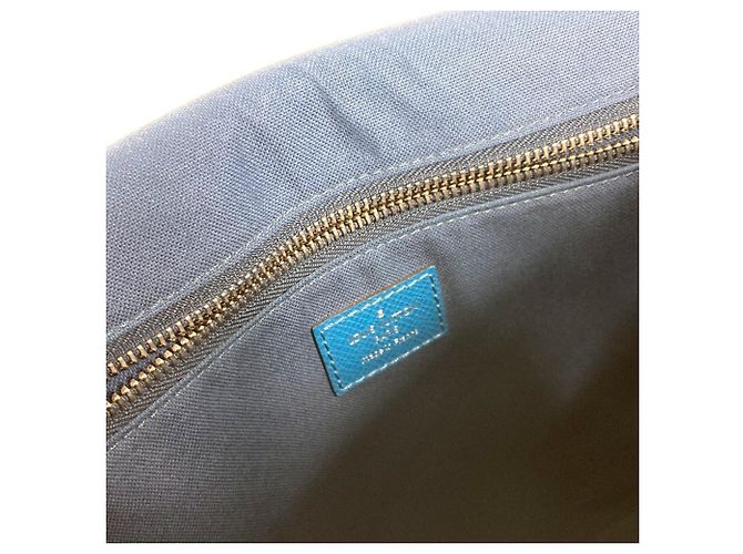 Borsa a tracolla con flap Roman PM in Taiga di Louis Vuitton Blu - vista 16