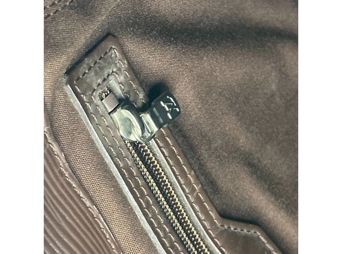 Borsa Sac Plat Epi Louis Vuitton Marrone - vista 16