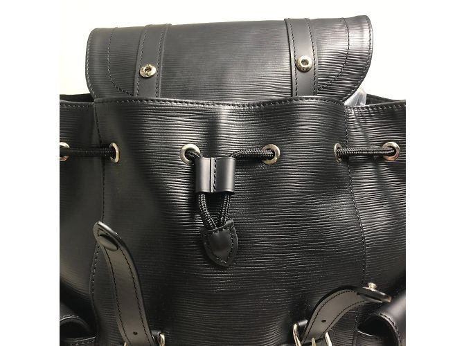 Sac à dos Christopher PM Epi de Louis Vuitton Noir - vue 10