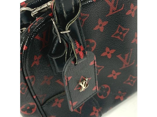 Borsa a Spalla Soft BB Dora Monogramma Rosso Louis Vuitton Nero - vista 10