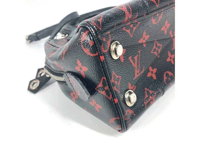 Borsa a Spalla Soft BB Dora Monogramma Rosso Louis Vuitton Nero - vista 7