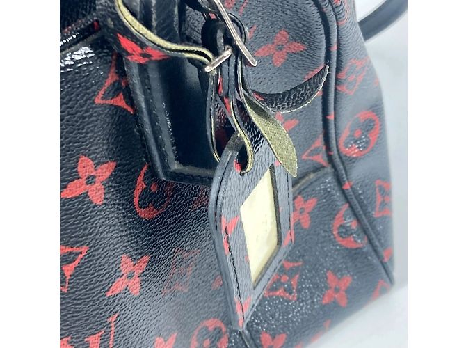 Borsa a Spalla Soft BB Dora Monogramma Rosso Louis Vuitton Nero - vista 9