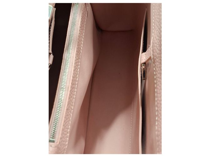 Borsa Louis Vuitton MM Capucines in pelle marrone Rosa - vista 12