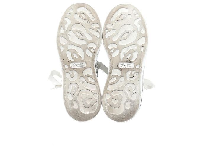 Sneakers Oversized Alexander Mcqueen in pelle metallica argento Metallico - vista 18