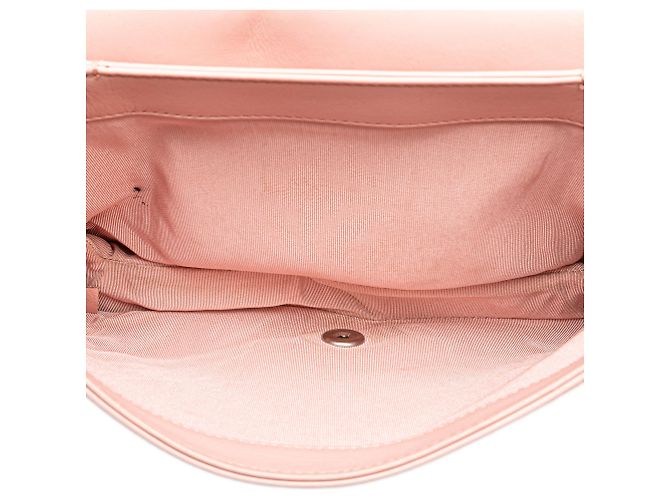 Chanel Rosa Chevron Pelle di Vitello Studded Full Flap - vista 4