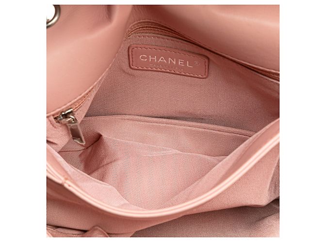 Chanel Rosa Chevron Pelle di Vitello Studded Full Flap - vista 5