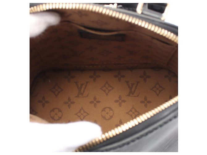 Zaino Alma Epi nero Louis Vuitton - vista 3