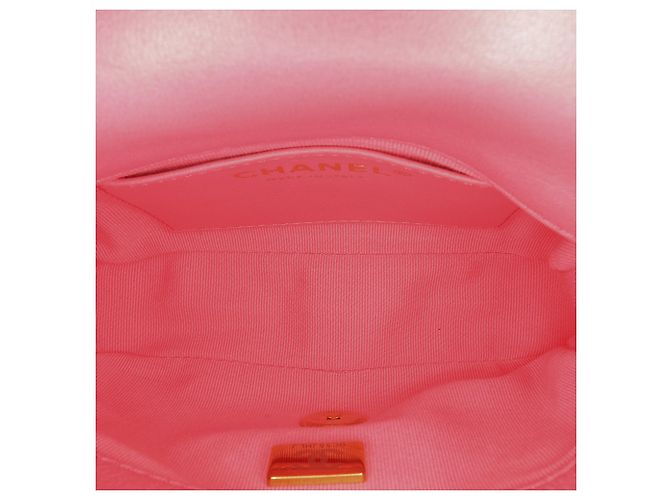 Chanel Mini Flap de piel de cordero acolchada rosa Funky Town - vista 4