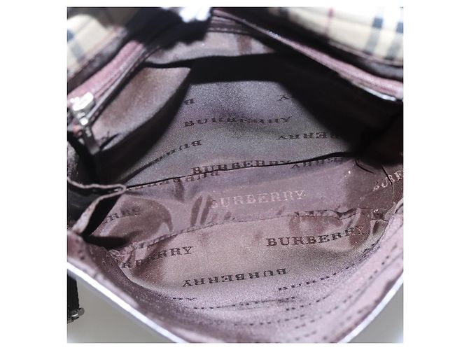 Borsa a spalla in nylon khaki Auth ti2863 di BURBERRY Cachi - vista 11