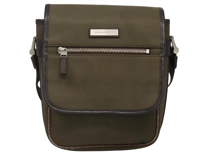 Borsa a spalla in nylon khaki Auth ti2863 di BURBERRY Cachi - vista 13