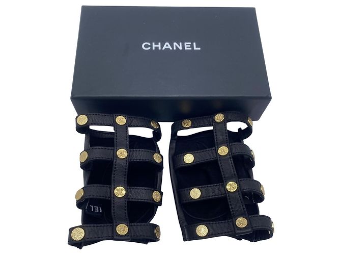 Seltene Chanel 18C Paris-Griechenland Laufsteg schwarze Leder-Fingerhandschuhe Größe 7 - Ansicht 3