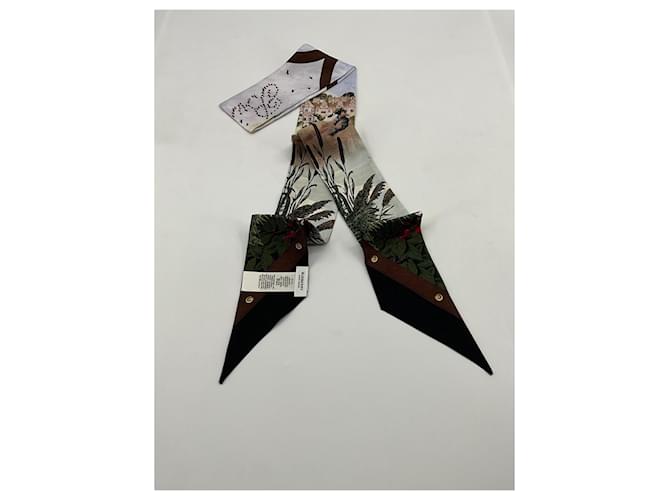 Sciarpa Burberry in seta multicolore - vista 10