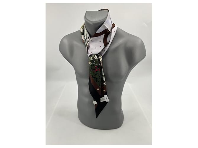 Sciarpa Burberry in seta multicolore - vista 9