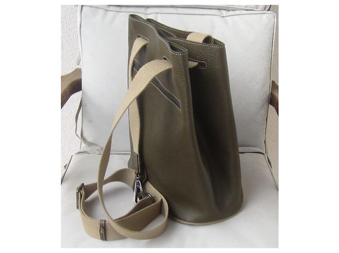 Delvaux Deux Backpack Khaki Leather - view 3