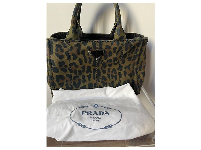 Bolso Prada lona camuflaje de leopardo caqui - vista 14