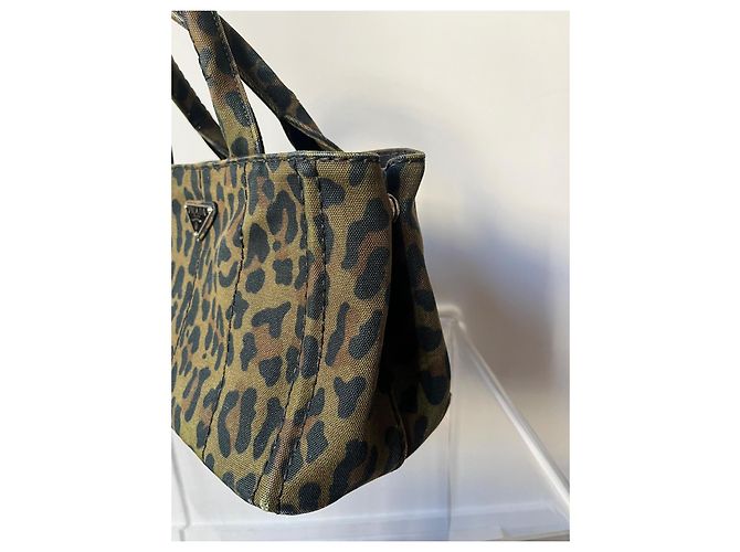 Bolso Prada lona camuflaje de leopardo caqui - vista 3