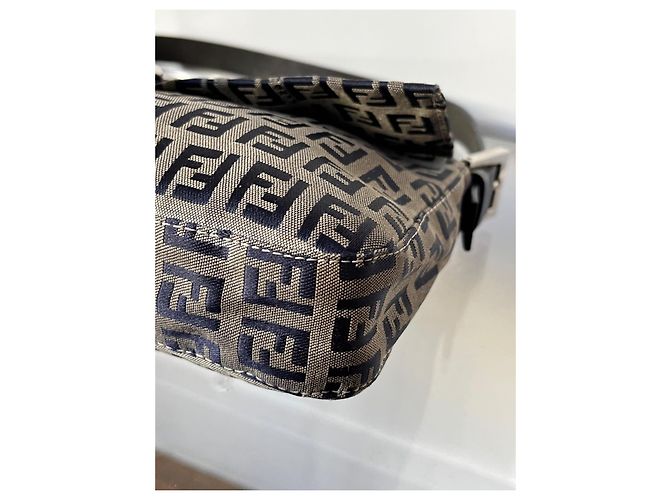 Borsa Fendi Baguette Zucca in tela blu beige - vista 5