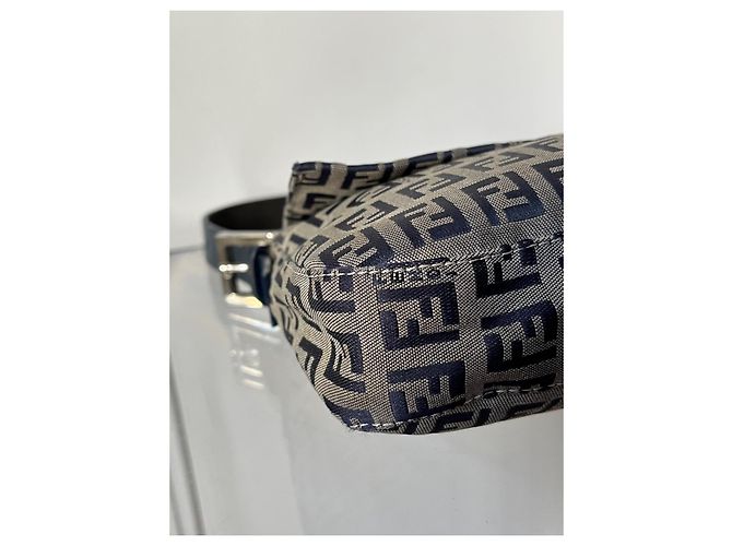 Borsa Fendi Baguette Zucca in tela blu beige - vista 6