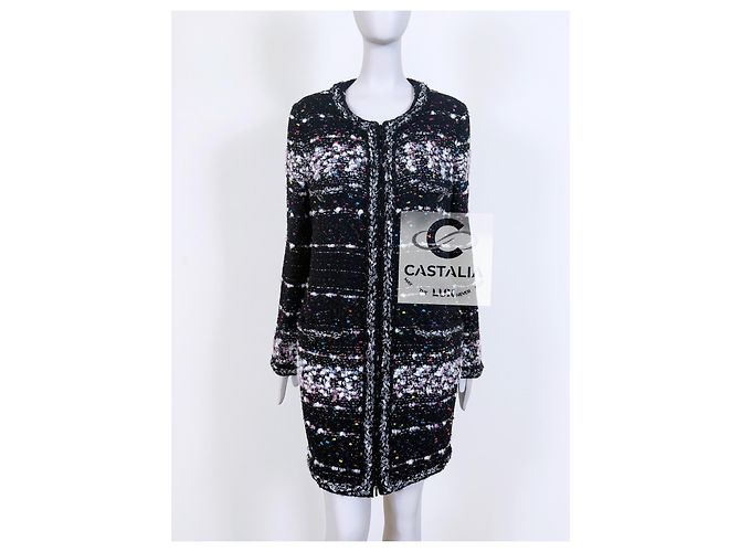Chanel Abrigo de tweed negro icónico de 11K$ - vista 3