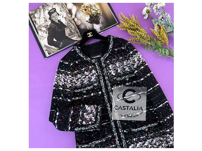 Chanel Abrigo de tweed negro icónico de 11K$ - vista 5