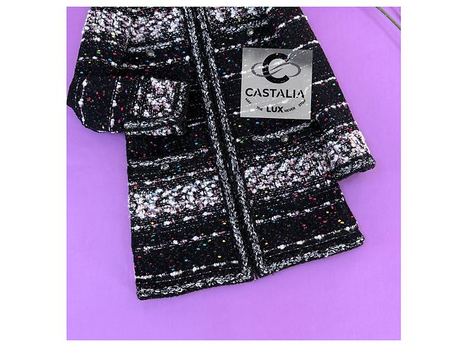 Chanel Abrigo de tweed negro icónico de 11K$ - vista 6