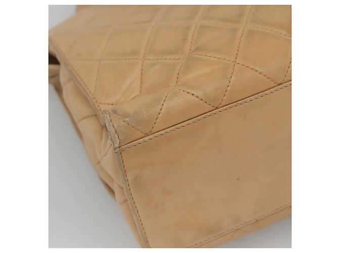 CHANEL Borsa a Spalla Matelassé in Pelle di Pecora Beige Oro CC Auth bs23120 D'oro - vista 16