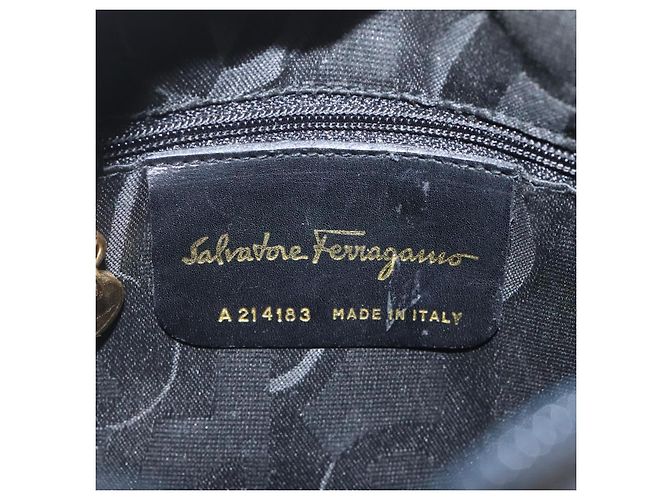 Borsa a spalla Vala Salvatore Ferragamo in pelle verniciata nera e oro Auth bs23082 Nero D'oro - vista 12