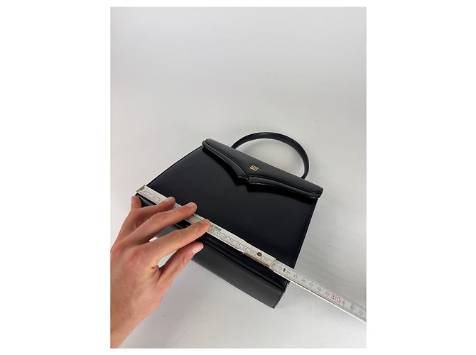 Vintage Givenchy 4G Leder Tasche schwarz - Ansicht 10