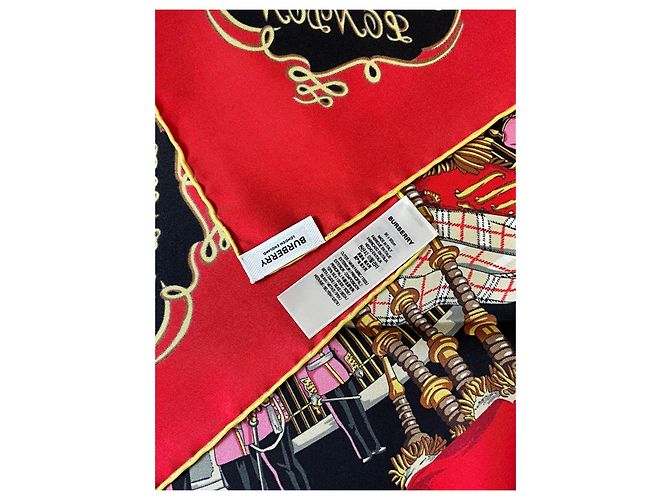 Sciarpa Burberry in seta multicolore 90x90cm - vista 5