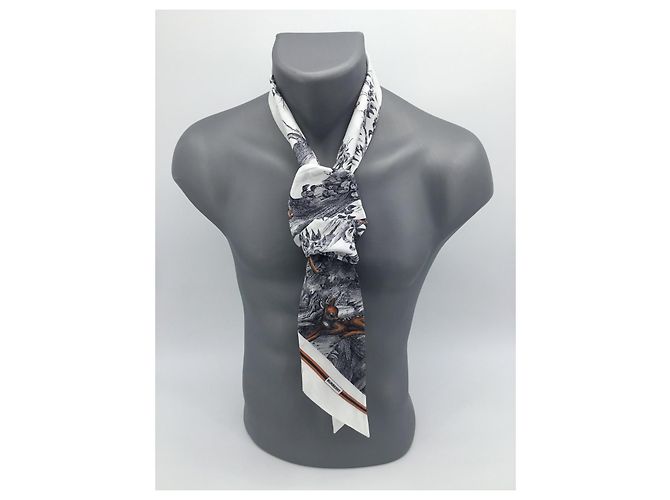 Sciarpa Choker Burberry in Seta Multicolore - vista 6