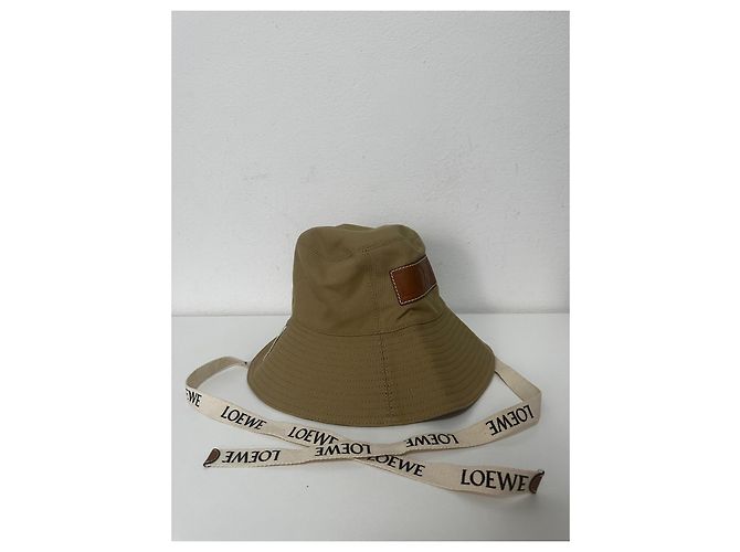 Cappello bucket Paula's Ibiza di Loewe - vista 2