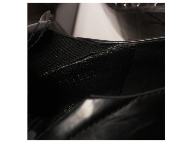 Botas Encadenadas Asombrosas de Chanel Negro - vista 11