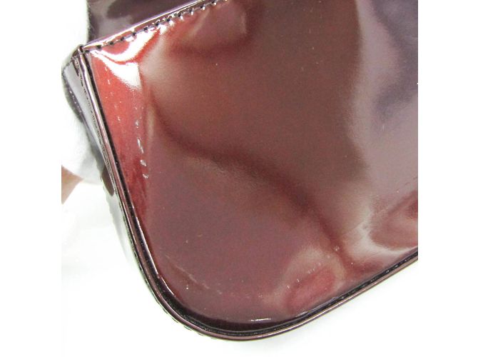 Borsa Clutch Pochette Sobe Vernis Louis Vuitton Bordò - vista 10