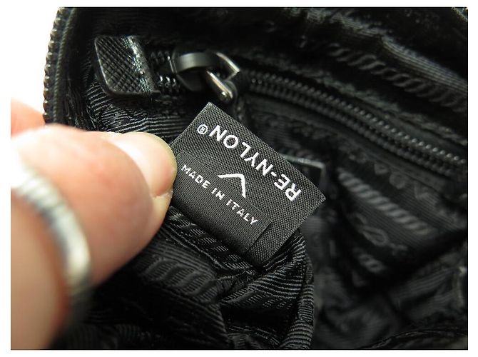 NUOVA CLUTCH PRADA 1ND339 IN NYLON RE-NYLON - vista 11