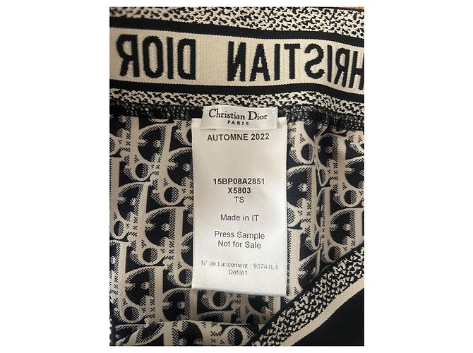 Piezas de pasarela oblicuas de Dior Negro - vista 7