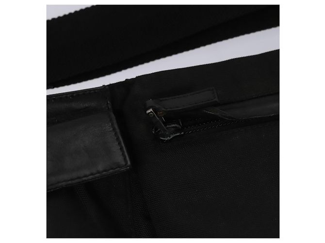 Borsa a vita GUCCI in nylon nero argento 28566 Auth IN054 - vista 19