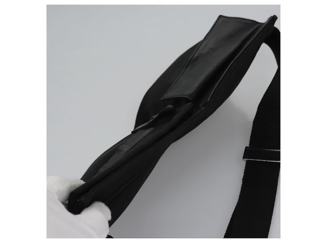 Borsa a vita GUCCI in nylon nero argento 28566 Auth IN054 - vista 6
