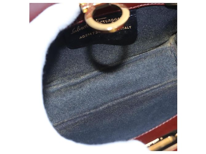 Borsa a spalla in pelle marrone e oro Gancini Chain di Salvatore Ferragamo Auth bs23090 D'oro - vista 10